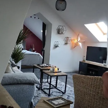 La Parenthese Etoilee ☆ דירה