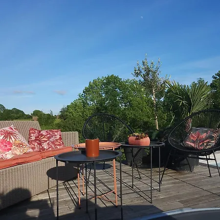 La Parenthese Etoilee ☆